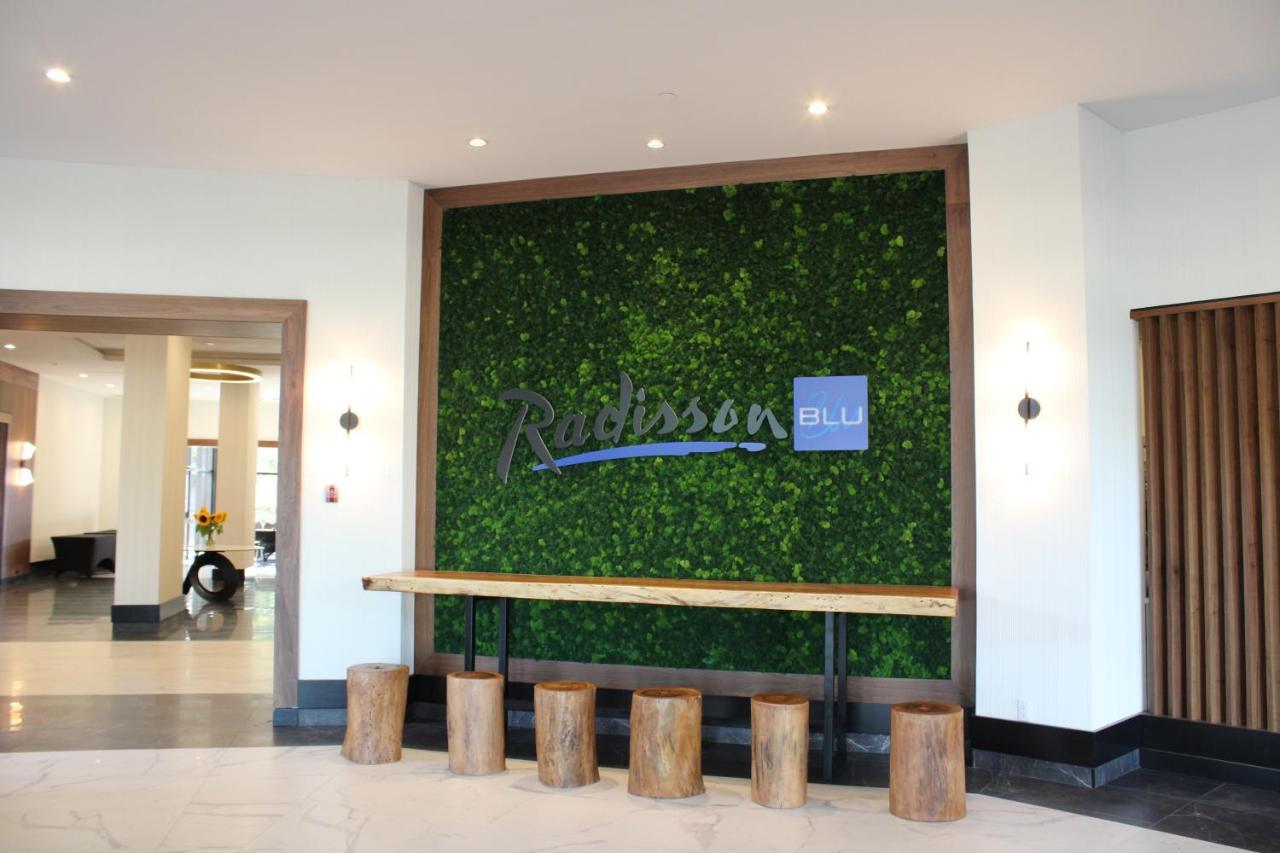 Radisson Blu Vancouver Airport Hotel & Marina Richmond Ngoại thất bức ảnh